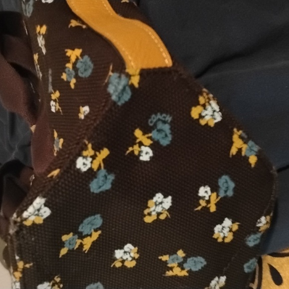 COACH TOTE - Picture 8 of 12